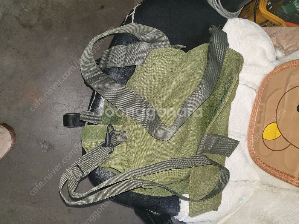 미군 랜턴걸이 두가지 /자충식 에어매트 방독면 파우치--8