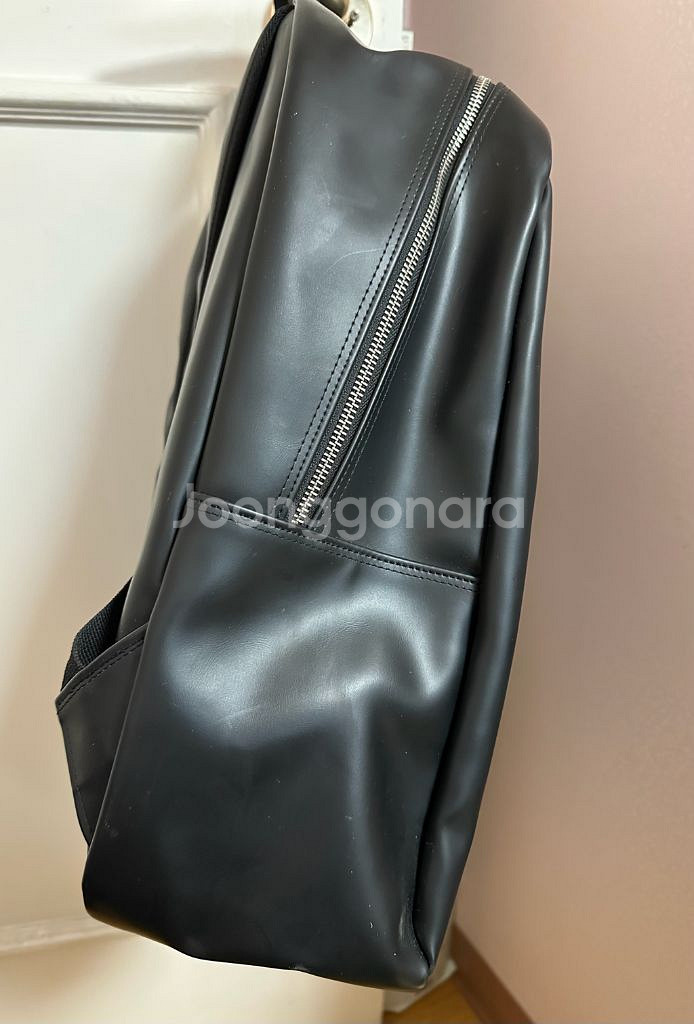 블랙 가죽 백팩--2