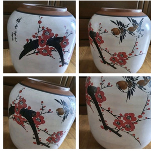 항아리 무게감이 있고 인테리어로 좋음 조화꽂아도 근사함 저렴히2만원