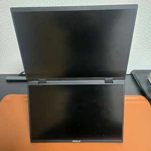 듀얼 스크린 노트북