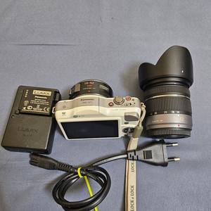 루믹스 GF3 카메라 + 14-42mm 렌즈 세트