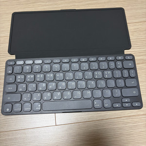 로지텍 keys-to-go 2 for ipad 팝니다