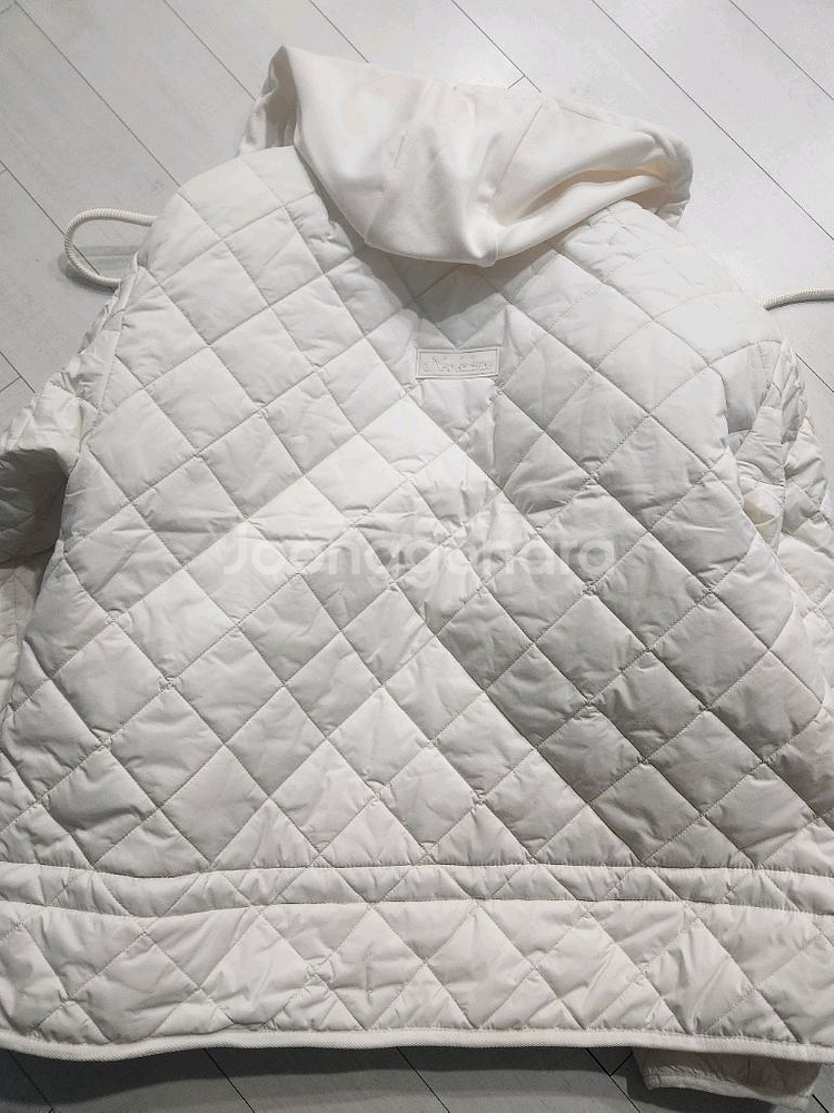 뉴발란스 퀼팅 후드 집업 자켓 M 새제품--6