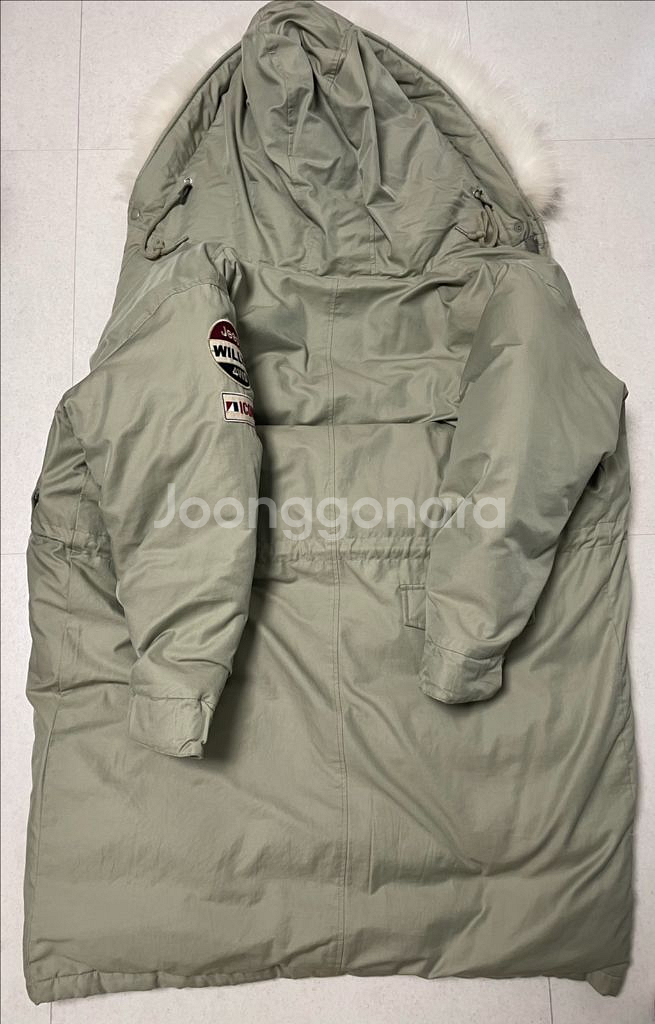 지프 덕다운 야상패딩점퍼 m사이즈 카키색--1