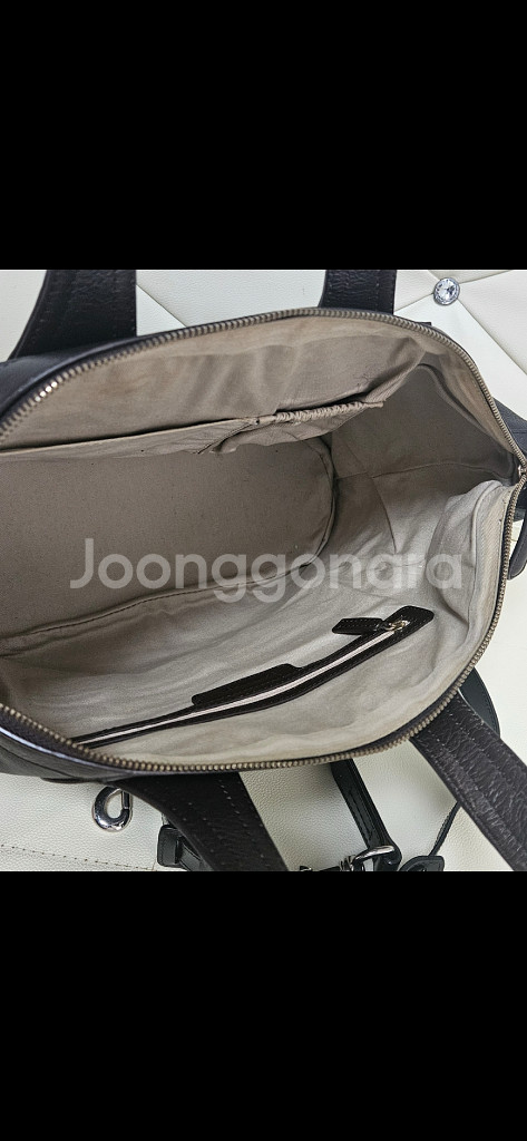 지방시 나이팅게일 크로스백--3