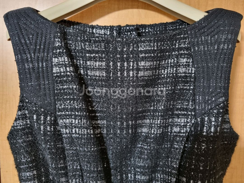 정품 Hanii Y H라인 트위드 원피스, 55/마른 66 (상태최상)--1