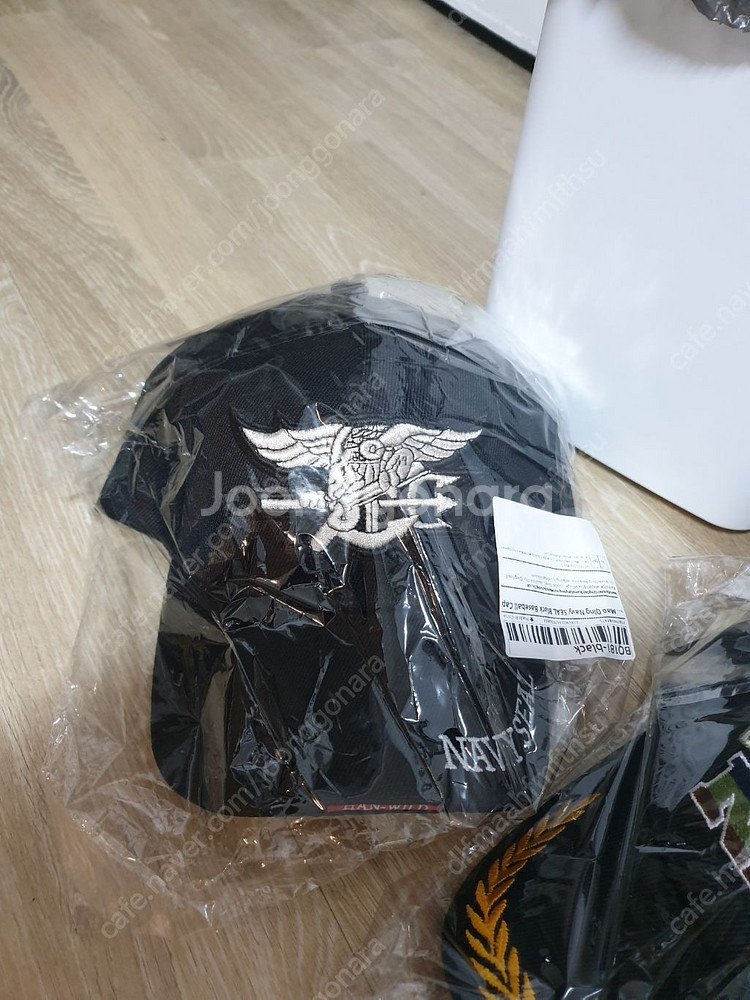 미군 하딕박스 /A텐트 폴대/ 해병모자 /카시오 지샥--8