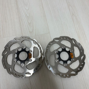 시마노 디스크 로터 2개 sm-rt70-s