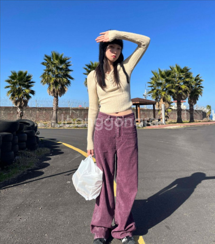 김아홉 니트 덕다운 패딩조끼, 코듀로이 팬츠--4