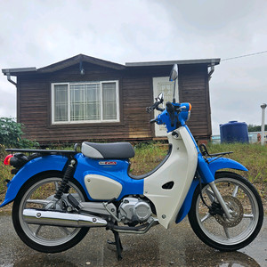 슈퍼커브110/22년식/9천키로/180만원