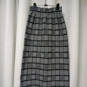 나인 H라인 니트스커트