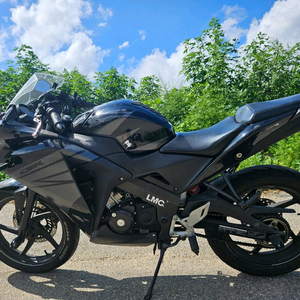 혼다CBR125흑마 / 17년식 / 3만키로 / 155만원