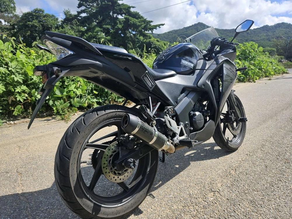 혼다CBR125흑마 / 17년식 / 3만키로 / 155만원 이미지