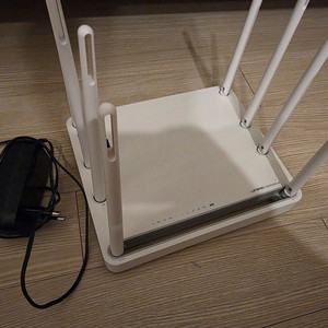 ipTIME A8004AC 무선공유기