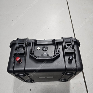 인산철 파워뱅크 (280Ah) 제품.