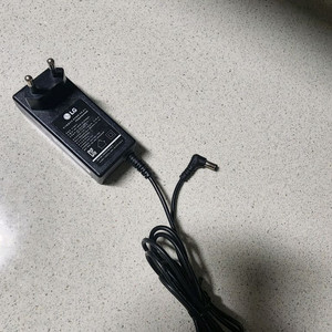 LG 코드제로 물걸레용 충전기/어댑터