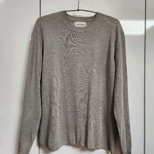 솔리드 옴므 남성 고급 니트 100