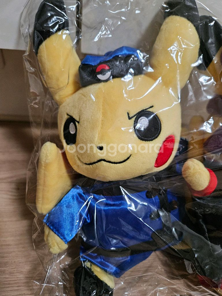 (한정판 희귀) 포켓몬센터 이브이, 피카츄 중형인형--5