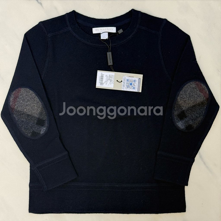 버버리 키즈 네이비 시그니처 엘보우 패치 울 스웨터(6Y) 새상품--0