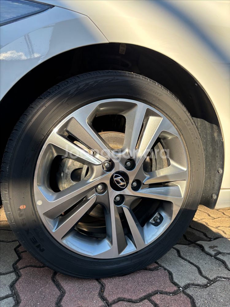 아반떼 AD 17인치 순정 휠타이어 세트--0