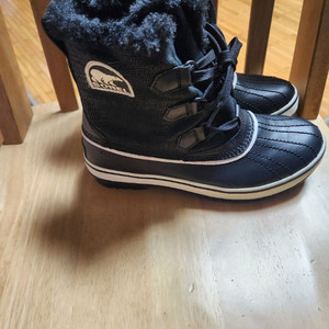 쏘렐 티볼리부츠 250