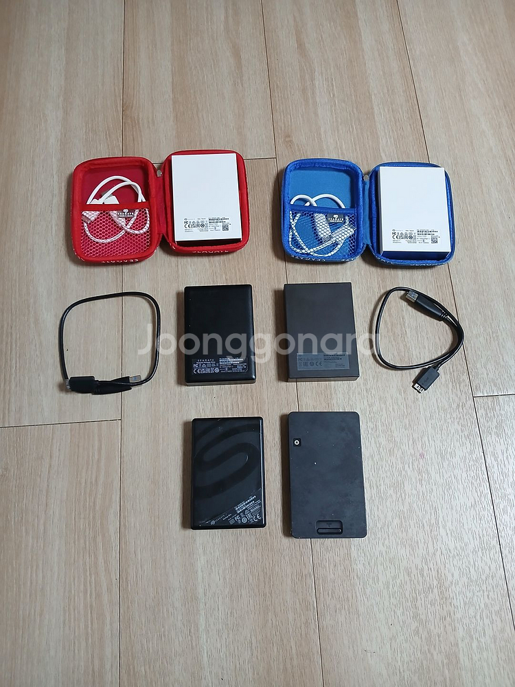 시게이트 2.5인치 5TB 외장하드 4구성 팝니다.--1