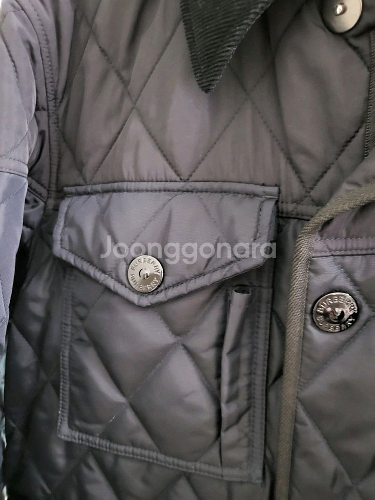 21FW 버버리 체크 퀼팅 자켓 s--3