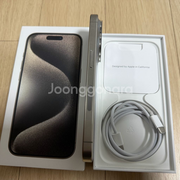 (북미판 S급) 아이폰 15 프로 256GB 내추럴 티타늄--3