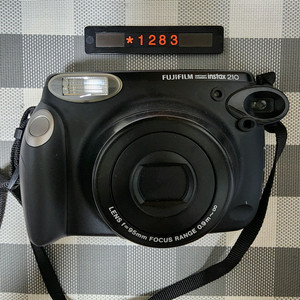 후지필름 인스탁스 와이드 210 폴라로이드 카메라