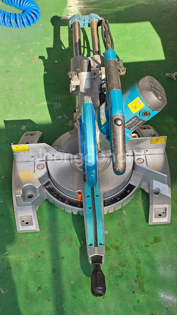 Makita마끼다 LS1018L 슬라이딩 각도 절단기--6