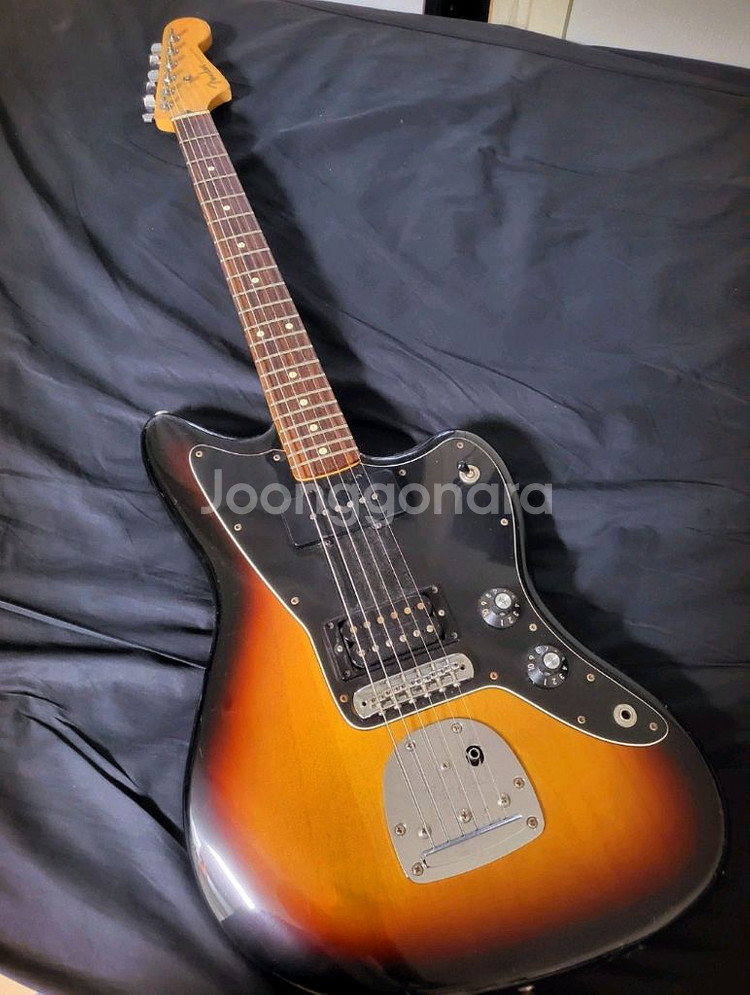 팬더 재즈마스터 일렉기타 팝니다.--0