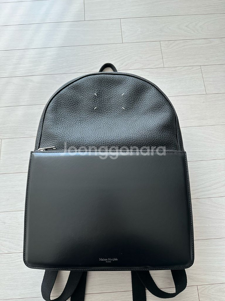 [새상품] 메종 마르지엘라 가죽 백팩--0
