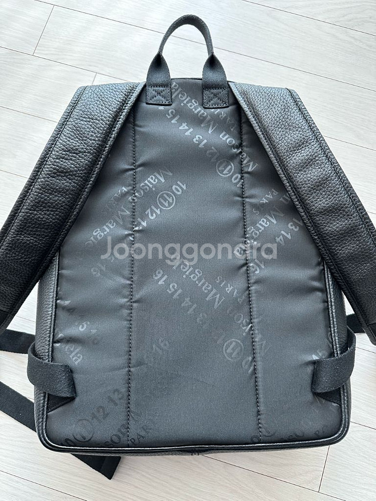 [새상품] 메종 마르지엘라 가죽 백팩--2