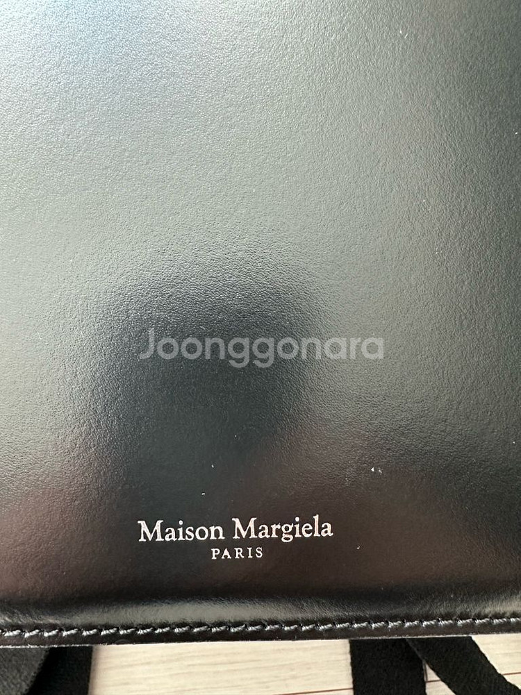 [새상품] 메종 마르지엘라 가죽 백팩--1