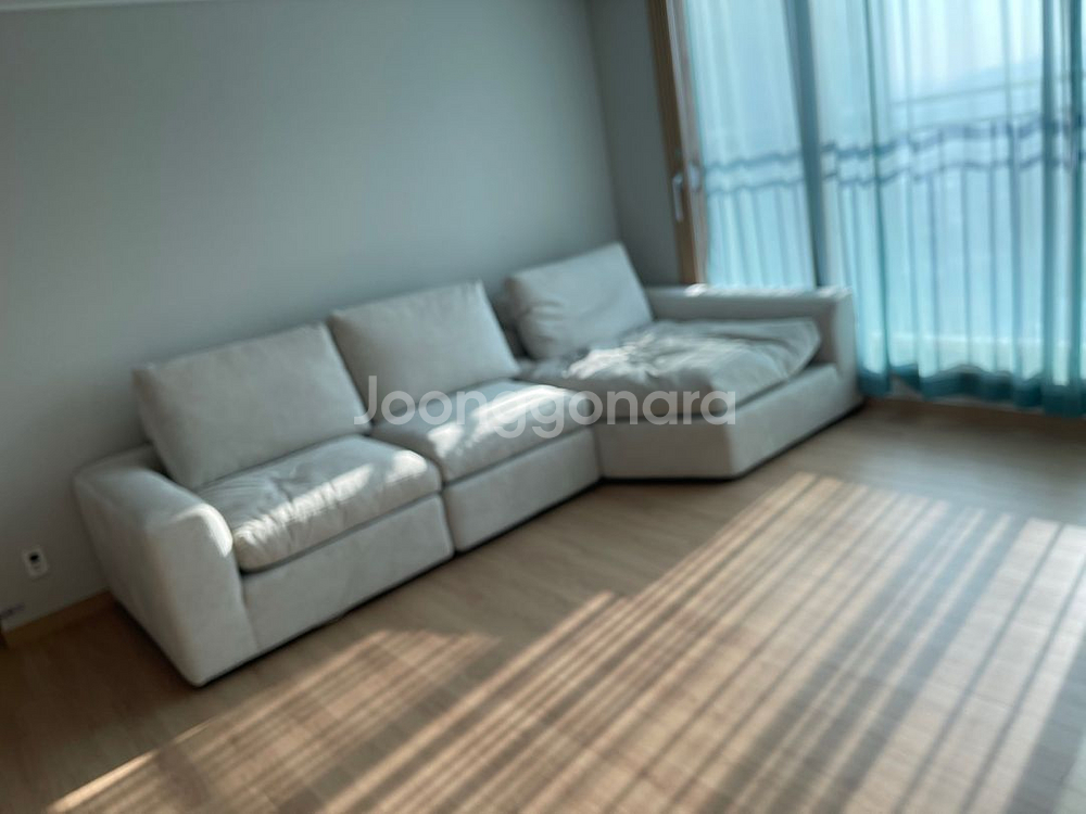 현대리바트 누베 쇼파 판매합니다--2