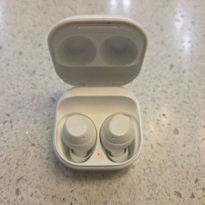 삼성 갤럭시 버즈 FE