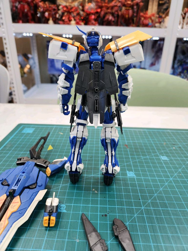MG 블루프레임 건담 정크--2