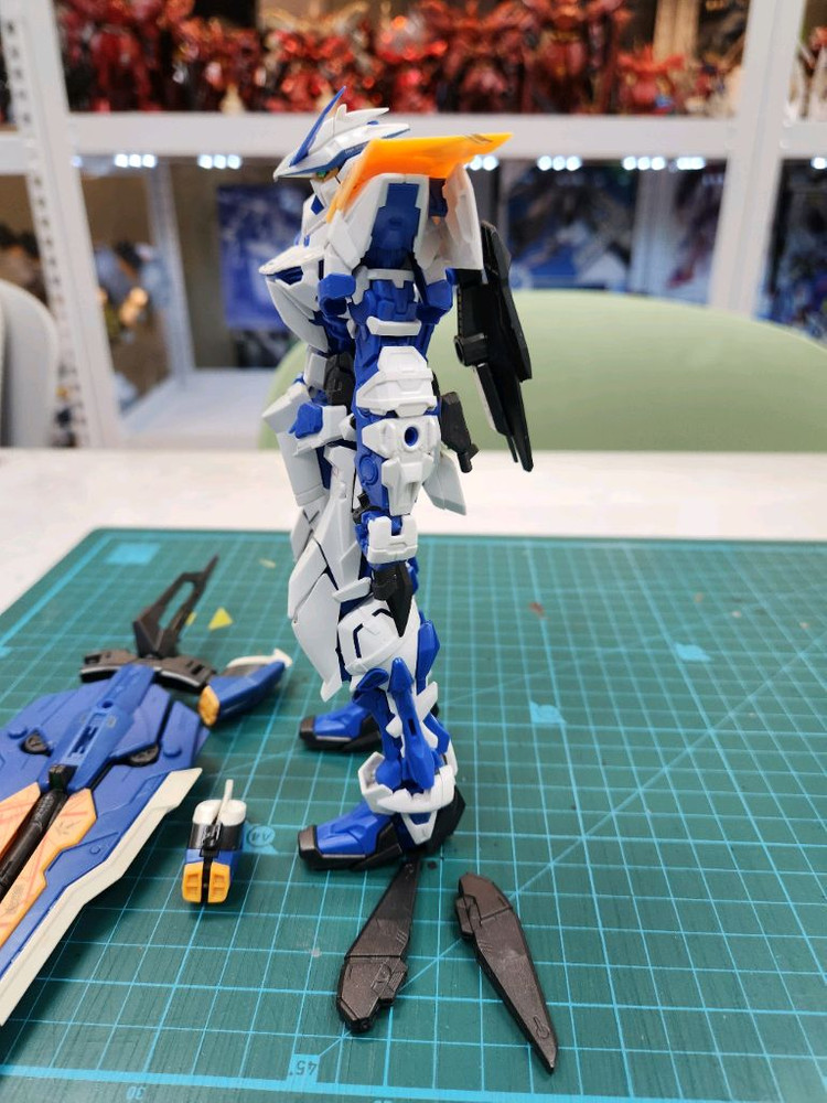MG 블루프레임 건담 정크--1