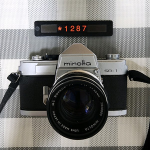 미놀타 SR-1 필름카메라 1.7미리 단렌즈