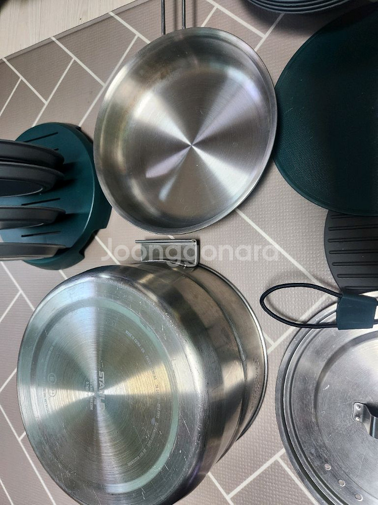 스탠리 어드벤처 4인용 캠핑 쿡세트--4