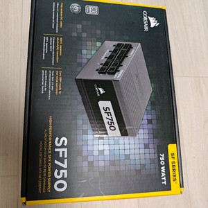 커세어 SF750 750W 플래티넘 파워
