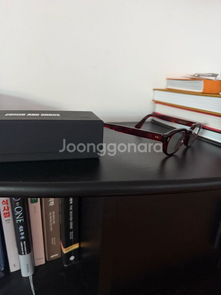 Cutler and Gross 커틀러 앤 그로스 라운드 프레임 아세테이트 글래스--5