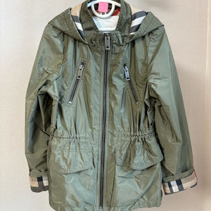 버버리 칠드런 키즈 여아 바람막이 자켓 140-10Y