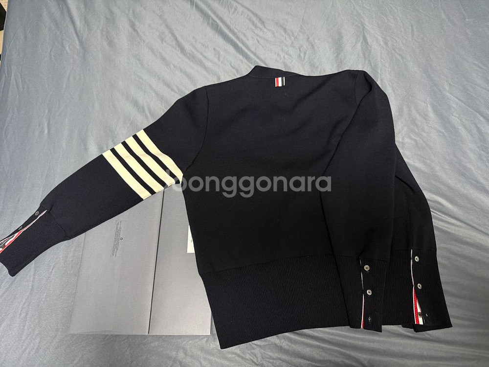 [백화점판] 톰브라운 밀라노스티치 가디건 사이즈3--2