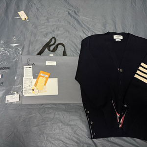 [백화점판] 톰브라운 밀라노스티치 가디건 사이즈3