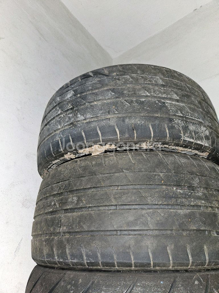 re004 245 35 19 2짝 가격--3