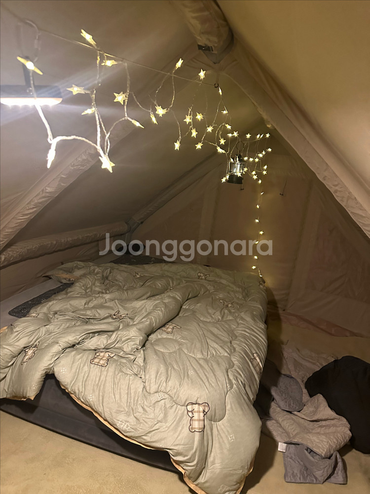 네이처하이크12 / 네이처하이크타프 / 카페트2개 /원목테이블--1