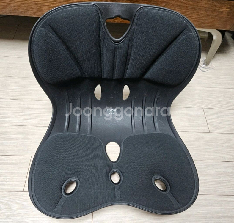 커블체어 와이더 블랙 팝니다--0