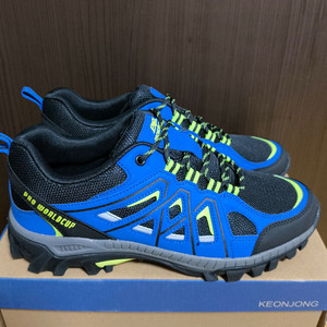 [(새상품)]등산화 프로월드컵270 트레킹화 운동화