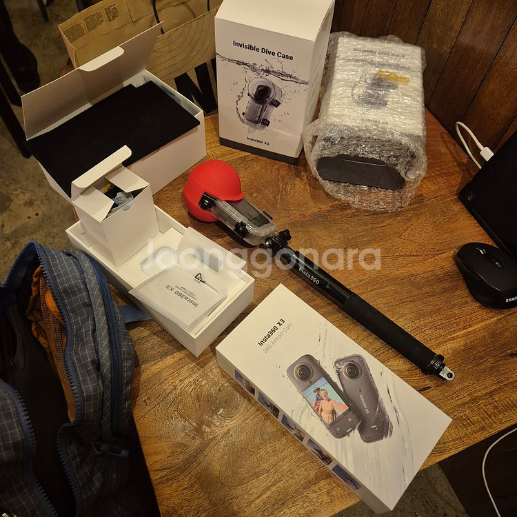 인스타360 X3 다이빙 번들 + 인비져블 케이스 미개봉 포함--8